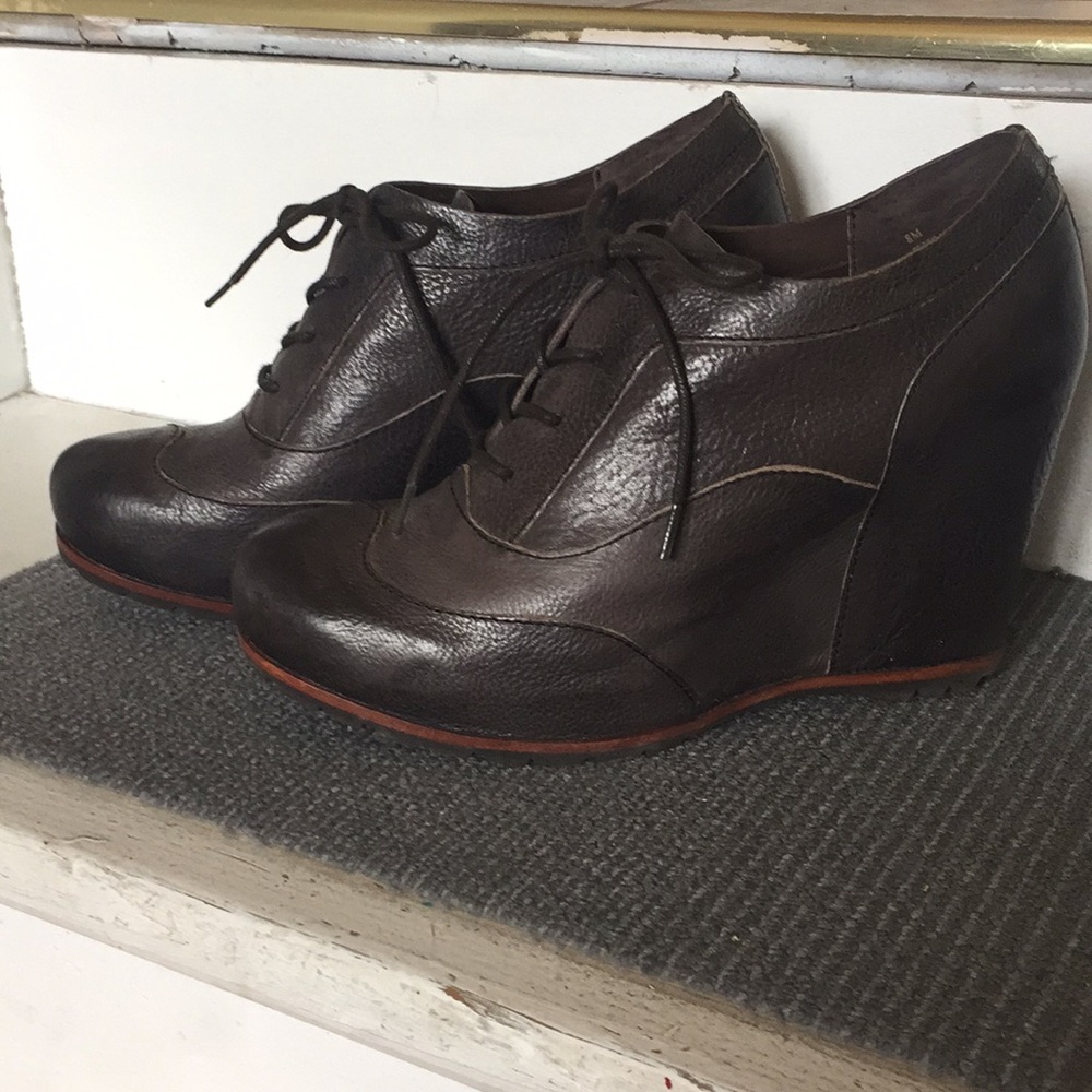 Kork-Ease grey wedge shoes. Like new!